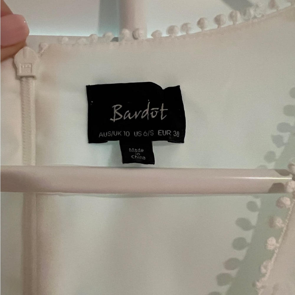 Bardot lace dot mini dress - Picture 4 of 5